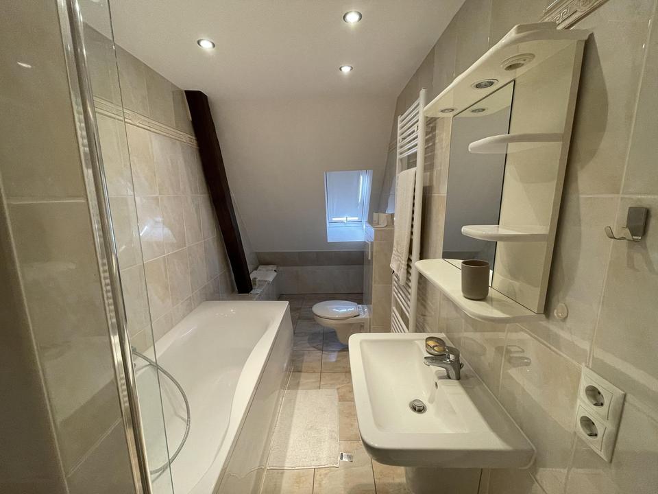 Besondere Maisonettewohnung mit exklusiver Dachterrasse – Bild 10