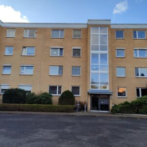 Helle, schöne 3 Zimmer Wohnung, bezugsfrei, von privat.