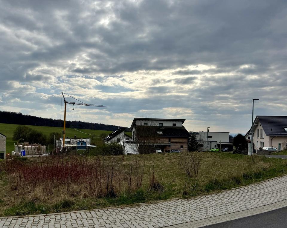 Baugrundstück in Nauort, Am Hochwald zu verkaufen, 700 qm – Bild 2
