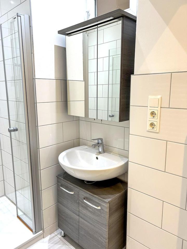 Liebevoll gepflegtes Gründerzeithaus mit 12-Parteien – 720 m² – Bild 5