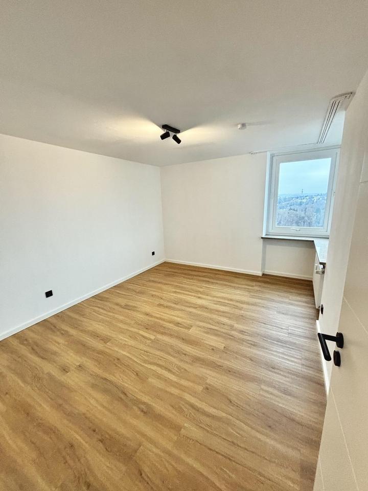 4,86% Rendite mit Traumblick: frisch sanierte 3-Zimmer-Wohnung *PROVISIONSFREI* – Bild 14
