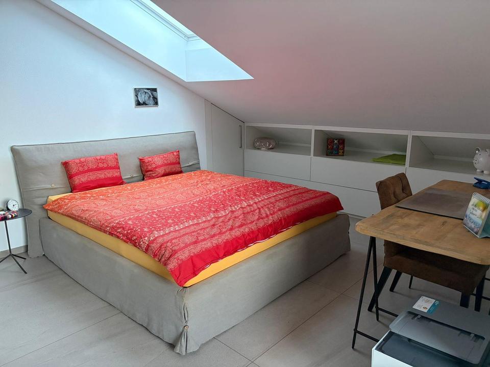 Dachgeschosswohnung in Premiumlage mit Panoramablick – Bild 23