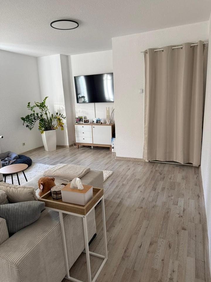 3 Zimmer Wohnung zu vermieten inkl. und Gartenzugang