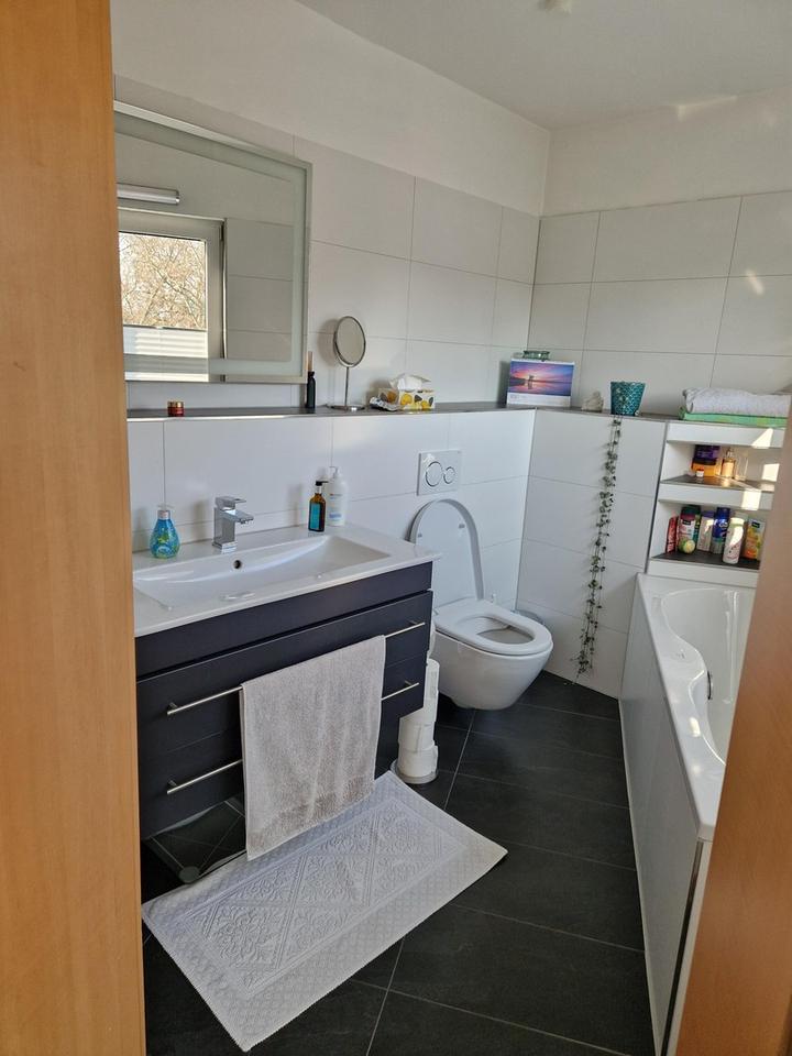 Westend-Nord: 3,5 -Zimmer-Wohnung mit Skyline-Blick – Bild 11