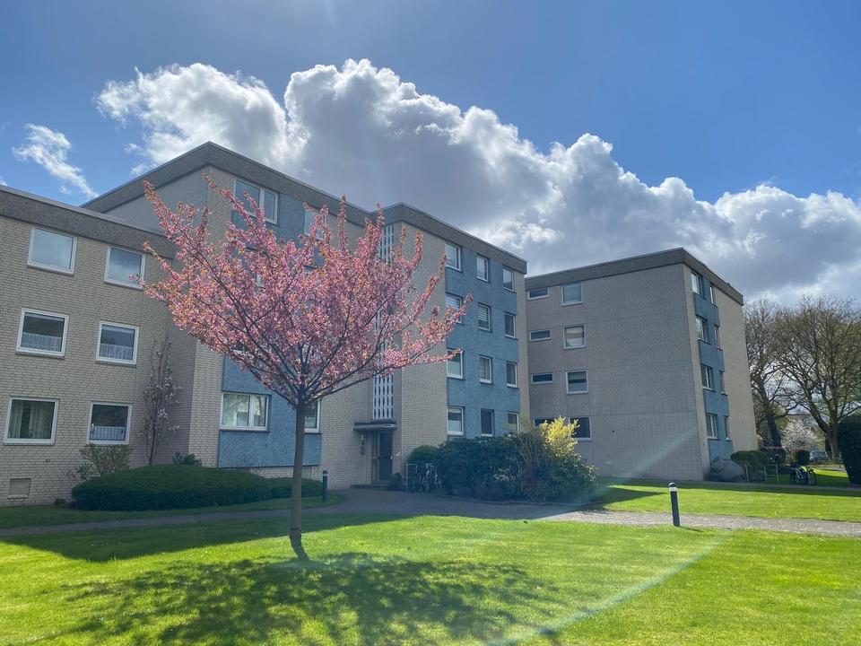 Solide Kapitalanlage: vermietete Etagenwohnung (Staffelmietvertrag), provisionsfrei – Bild 3