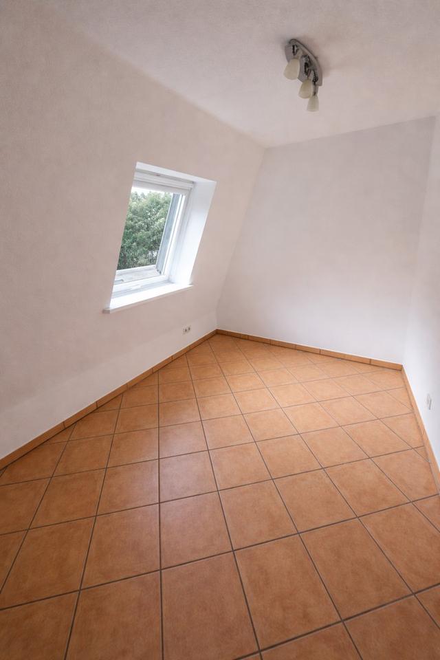 73qm mit Fußbodenheizung und eigener Dachterrasse in ruhiger Lage. – Bild 6