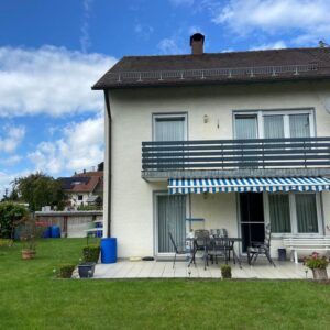 Reihenhaushälfte in Ichenhausen mit Garage und schönem Garten