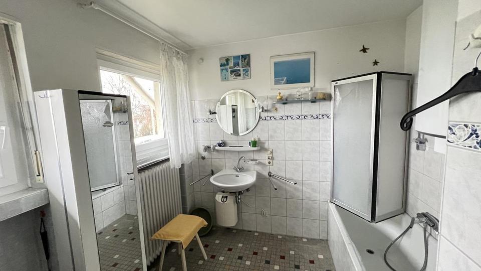 DHH mit großem Garten in Freiburg St. Georgen – Bild 8