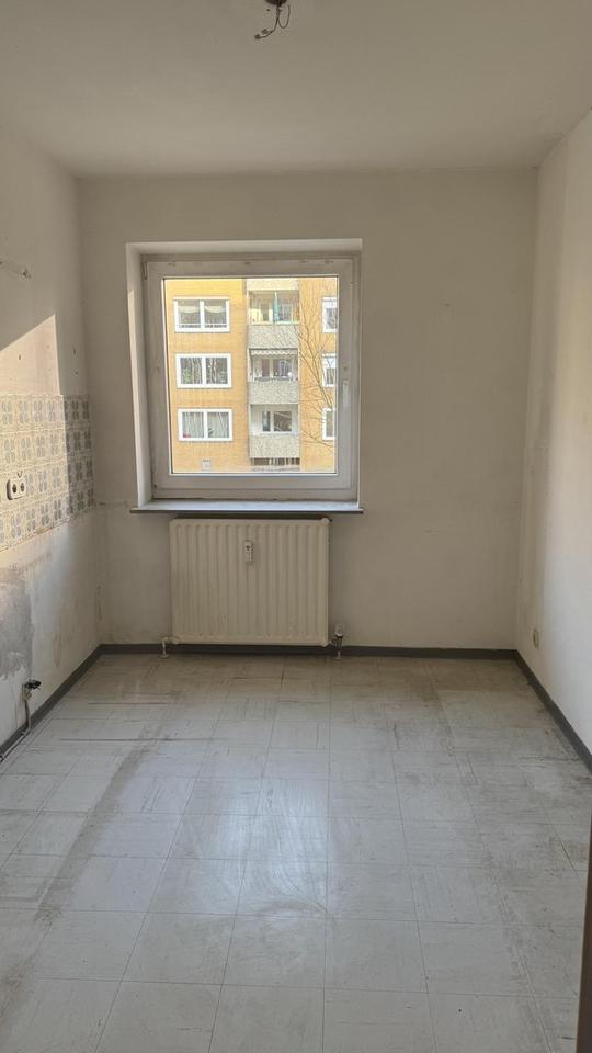 Helle 4 Zimmer Wohnung, gut angebunden, in Hannover-Ahlem – Bild 8