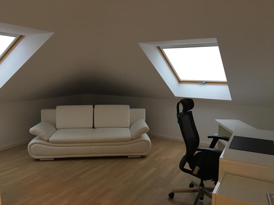 Großzügiges Wohnen 5 Zimmer Maisonette auf 160 m² direkt am Jungfernheidepark – Bild 12