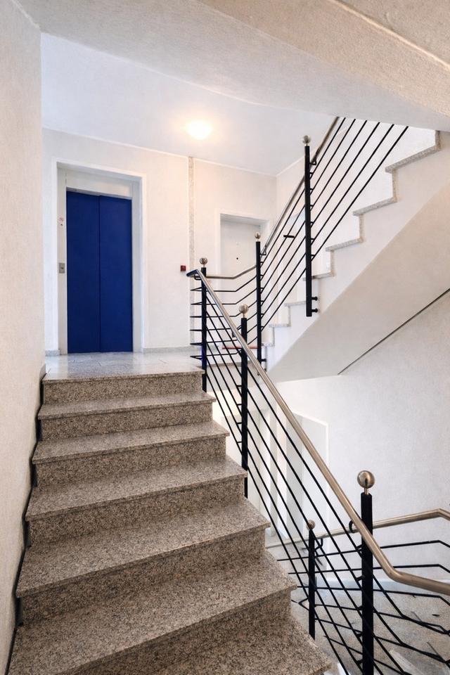 Moderne 2-Zimmer-Wohnung mit Balkon, Carport & Aufzug im Ortskern von Dieringhausen