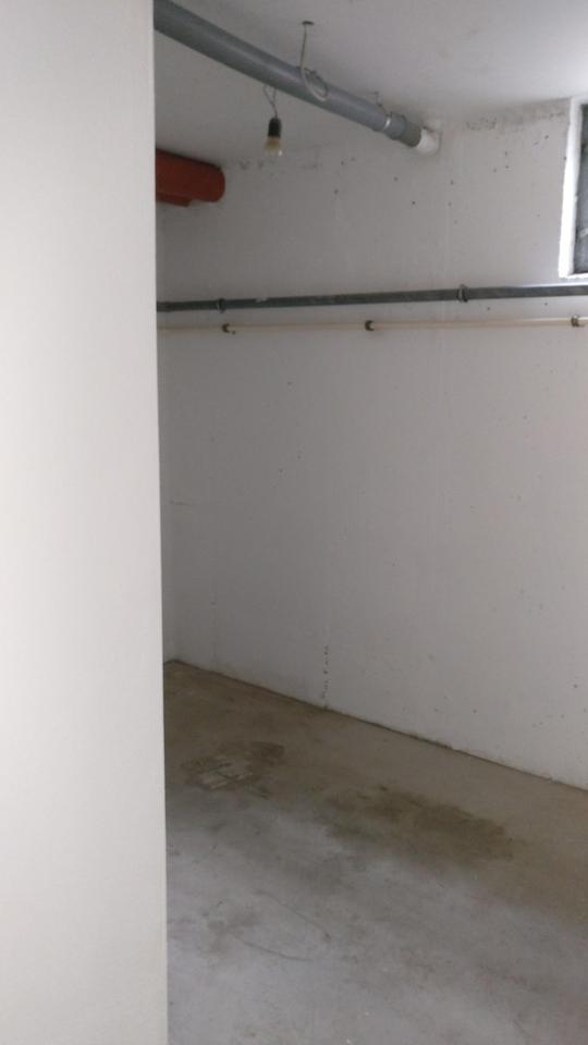 Charmante, Licht-durchflutete 3-Zimmer Maisonette-Wohnung mit großem Balkon und 2 Stellplätzen – Bild 14