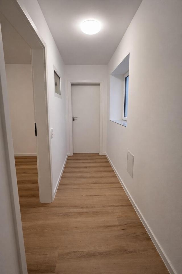 Modern sanierte 2-Zimmer-Wohnung mit Einbauküche inkl. Strom und Heizkosten