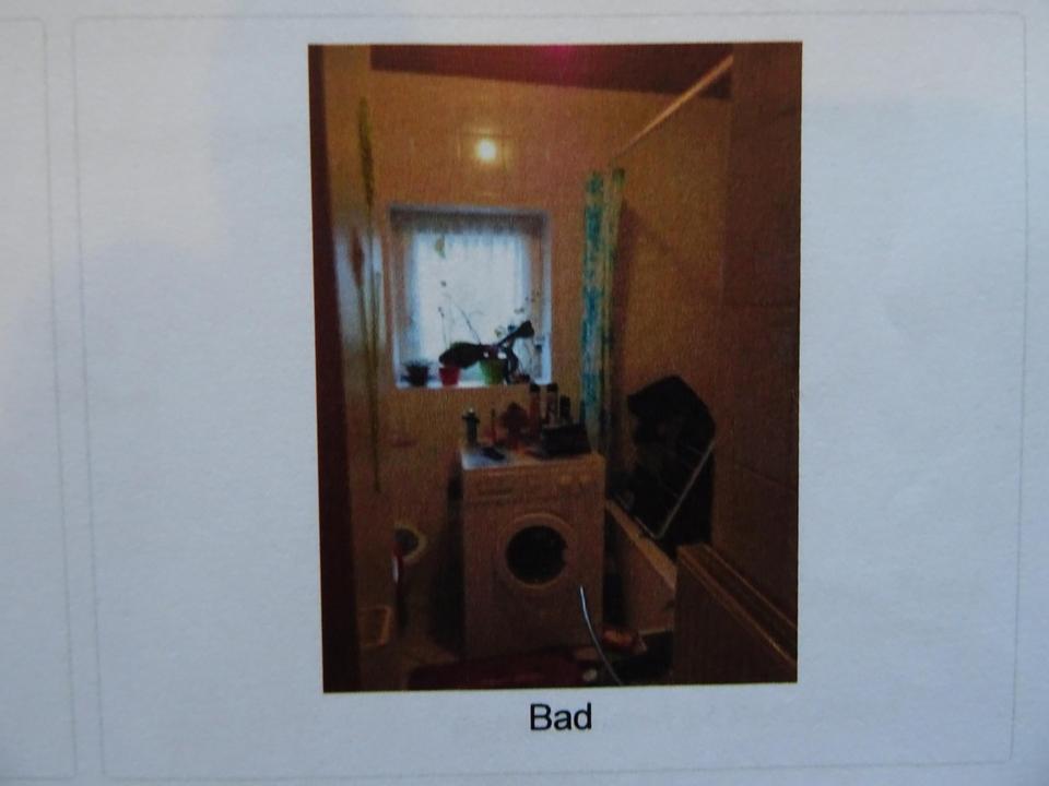 2 1/2 Zimmer-Wohnung mit Bergblick – Bild 7