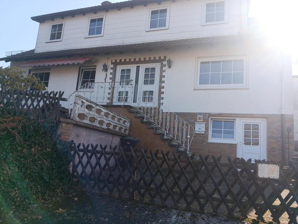 Zweifamilienhaus. Keine Käuferprovision. – Bild 2