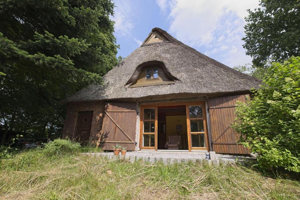 Landhaus unter Reetdach