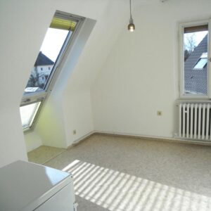 Kleine 2,5 Zi-Wohnung im Grünen - freundlich, hell, ansprechend ...