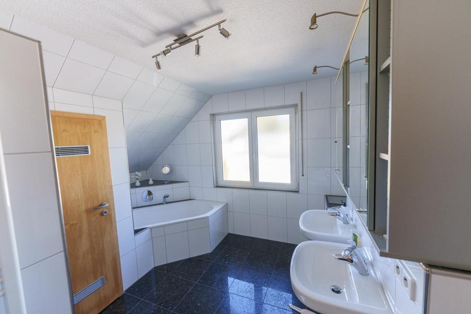 Großzügiges Haus mit 6 Zimmern in Bad Friedrichshall, Wächterstr. 25 – Bild 18