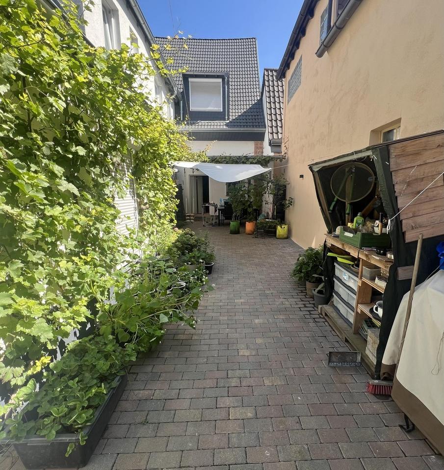 Charmantes Anwesen ideal für Mehrgenerationenwohnen oder Wohnen & Arbeiten – Bild 4