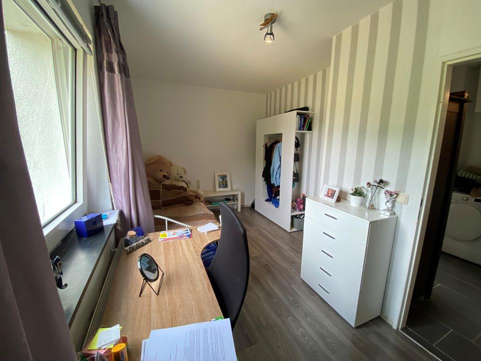 4 Zimmer Wohnung in ruhiger Lage in Lübeck – Bild 4