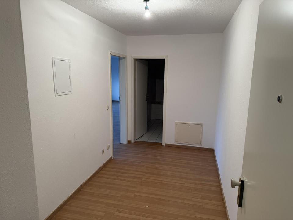 Helle 2-Zimmer-Wohnung mit Balkon – Bild 17