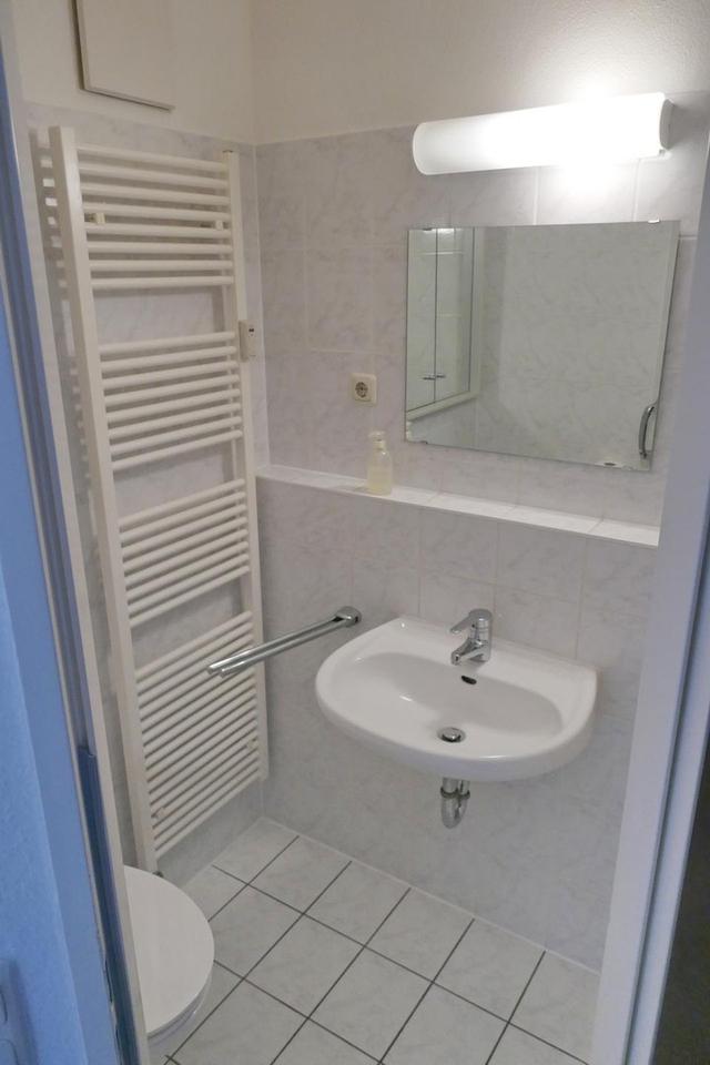 Poing: Charmante 2-Zimmer-Gartenwohnung mit Terrasse vermietet/provisionsfrei – Bild 16