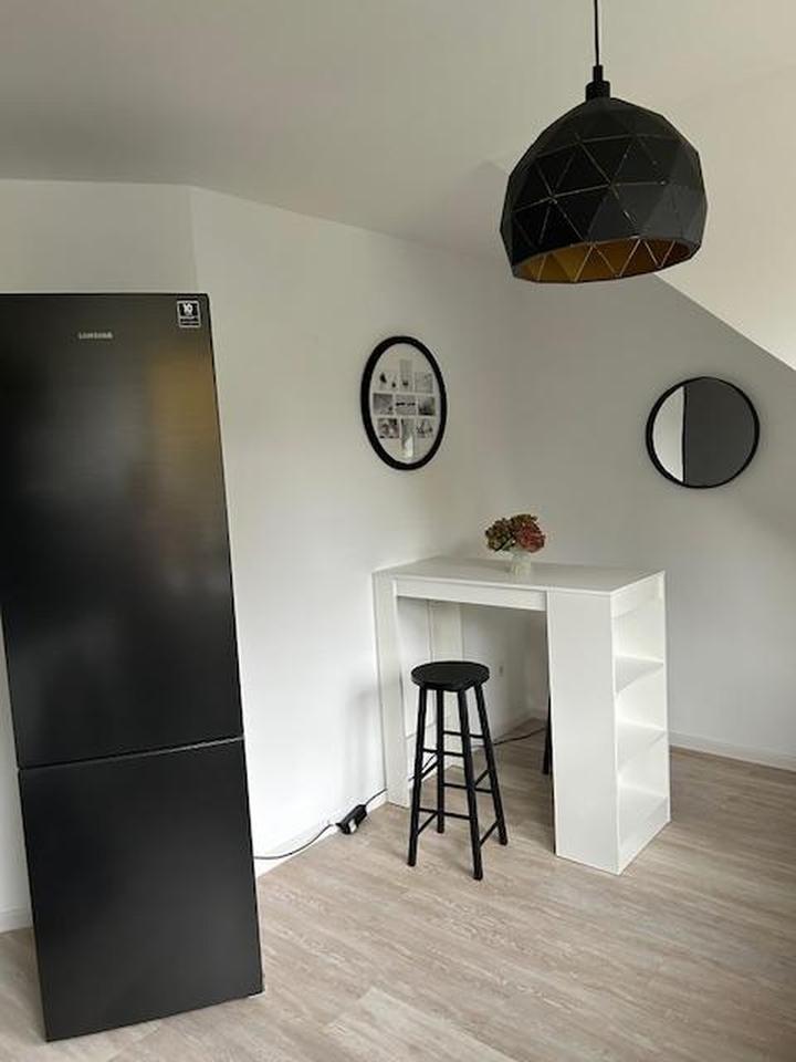 Möblierte Einliegerwohnung mit Gartennutzung und separatem Eingang sehr gute Ausstattung – Bild 24