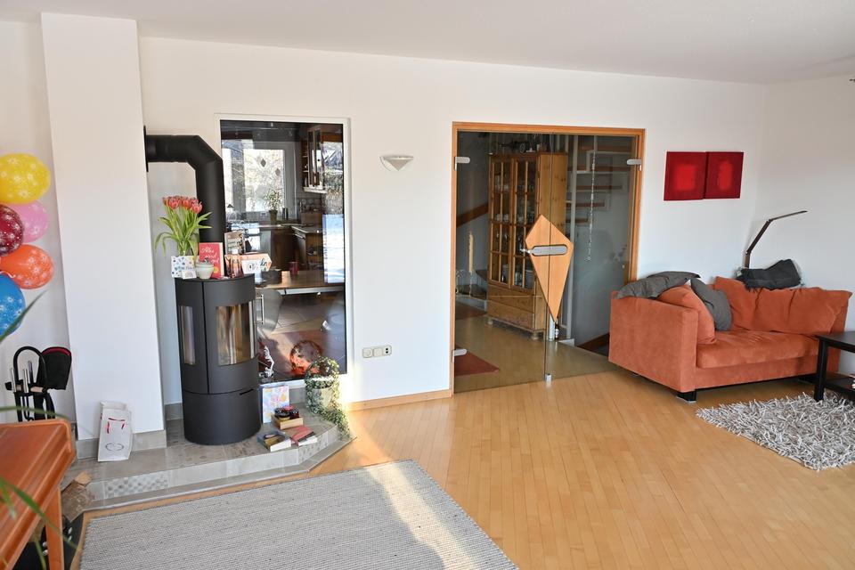 bezugsfertiger Familientraum am Einfelder See (5-6 Zi) – Bild 2