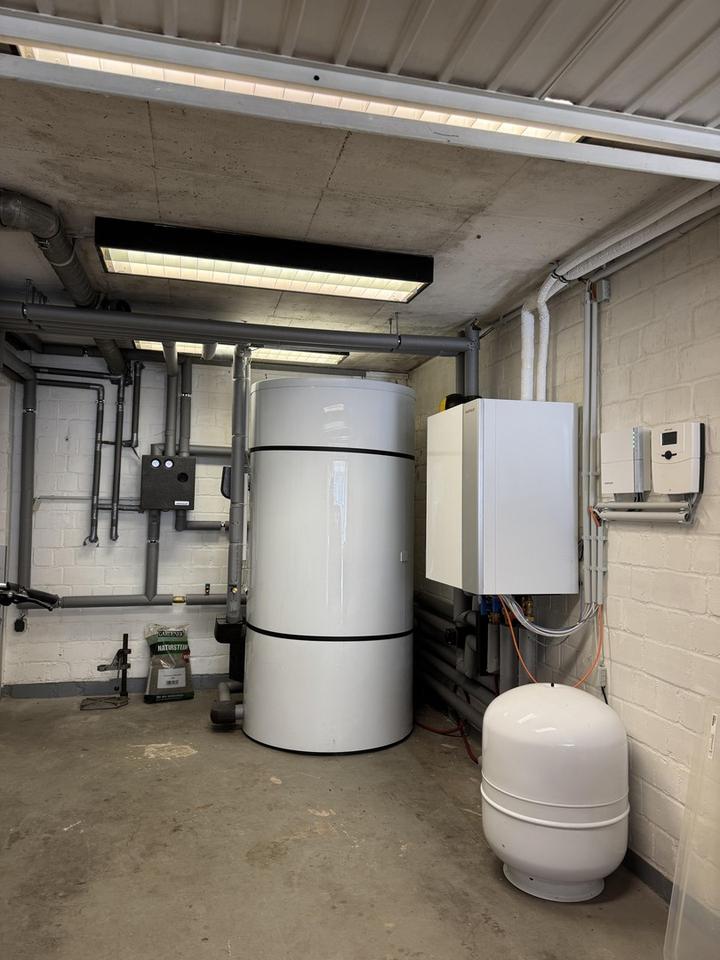 Top gepflegtes Reihenendhaus mit viel Platz und Traumgarten in ruhiger Lage – Bild 19