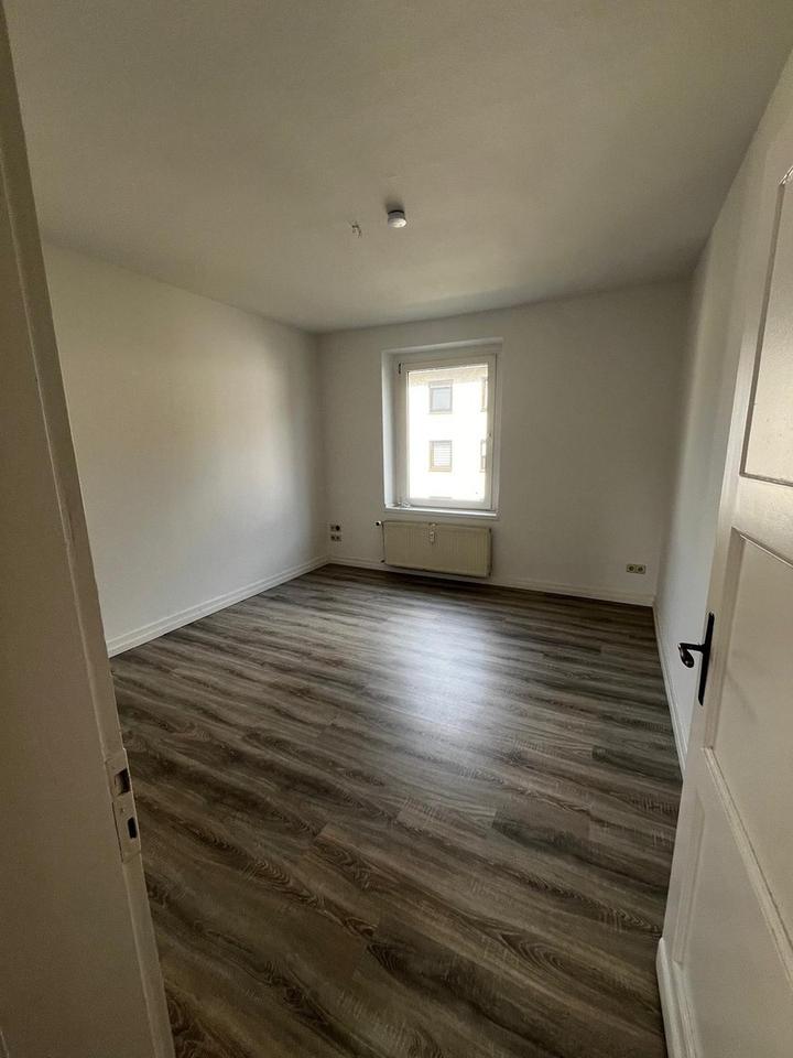 Charmante 1-Zimmer-Wohnung in Hochschulnähe in Krefeld – mit neuer Einbauküche – Bild 8