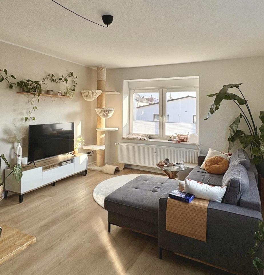 Moderne 3-ZKB-Wohnung mit Gartenzugang und schöner Raumaufteilung