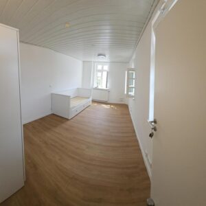 3 superschöne WG Zimmer ab 04/05/06. 2026 inkl. Möbel/Heizung/Strom/Internet