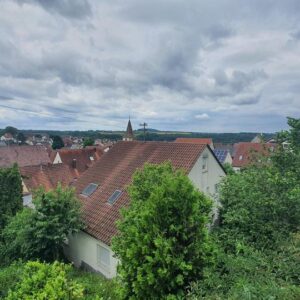 Helle 2 1/2-Zi.-Maisonette Whg. mit toller Aussicht in Kirchberg