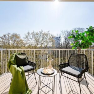 Provisionsfrei -Top gepflegte 3-Zimmer-Wohnung mit Balkon in Frankfurt-Niederrad