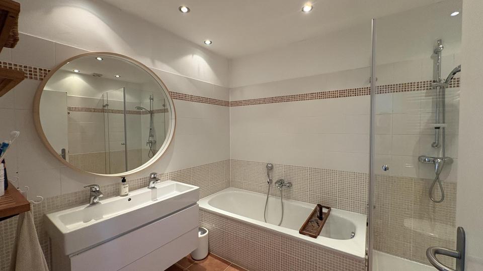 Großzügige Doppelhaushälfte in bester und sehr ruhiger Lage von Hamburg-Volksdorf – Bild 27