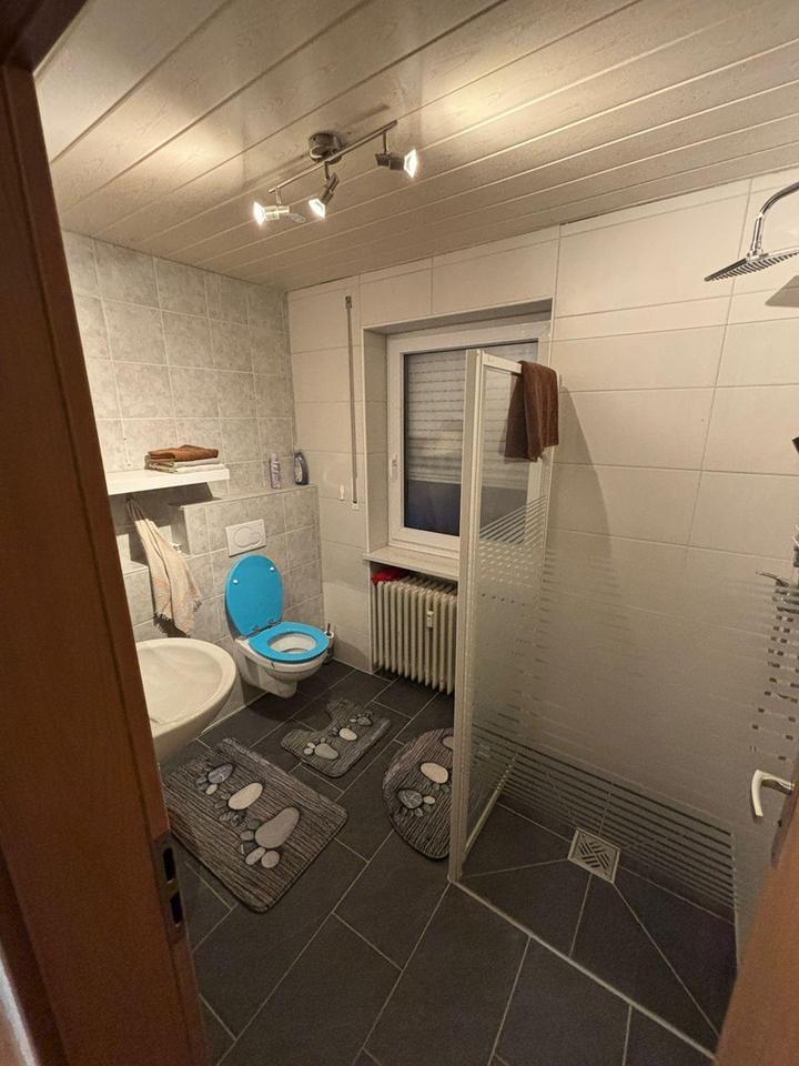 Gepflegte 4-Zimmer-Wohnung inkl. Terrasse und Balkon – Bild 6