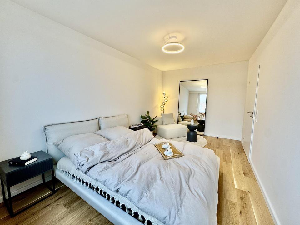 Leerstehende 2-Zimmer-Wohnung mit Balkon: Erstbezug nach Modernisierung im Herzen Düsseldorfs! – Bild 13