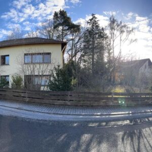 Idyllisches 1-2 Familienhaus mit großem Garten, Halle & Potenzial in Usingen Kransberg