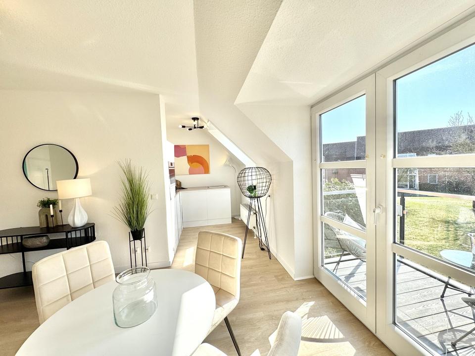 Sofort bezugsfrei: Frisch renovierte 3-Zimmer-Ferienwohnung an der Ostsee! – Bild 2