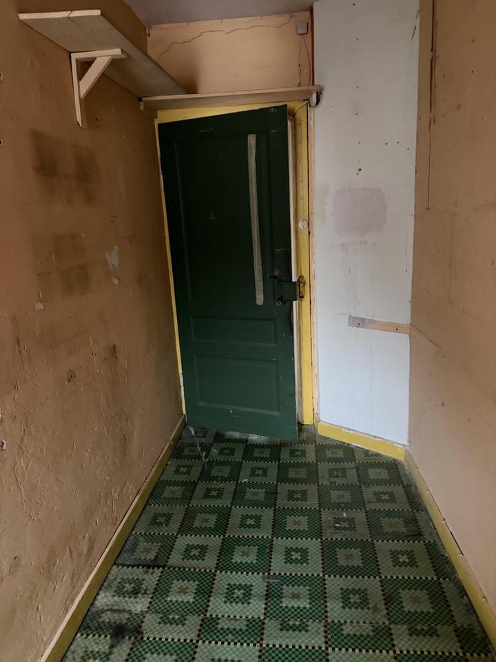 5 Monate keine Miete! Sanierungsbedürftige 3 Zimmer Wohnung zum selbst renovieren! – Bild 5