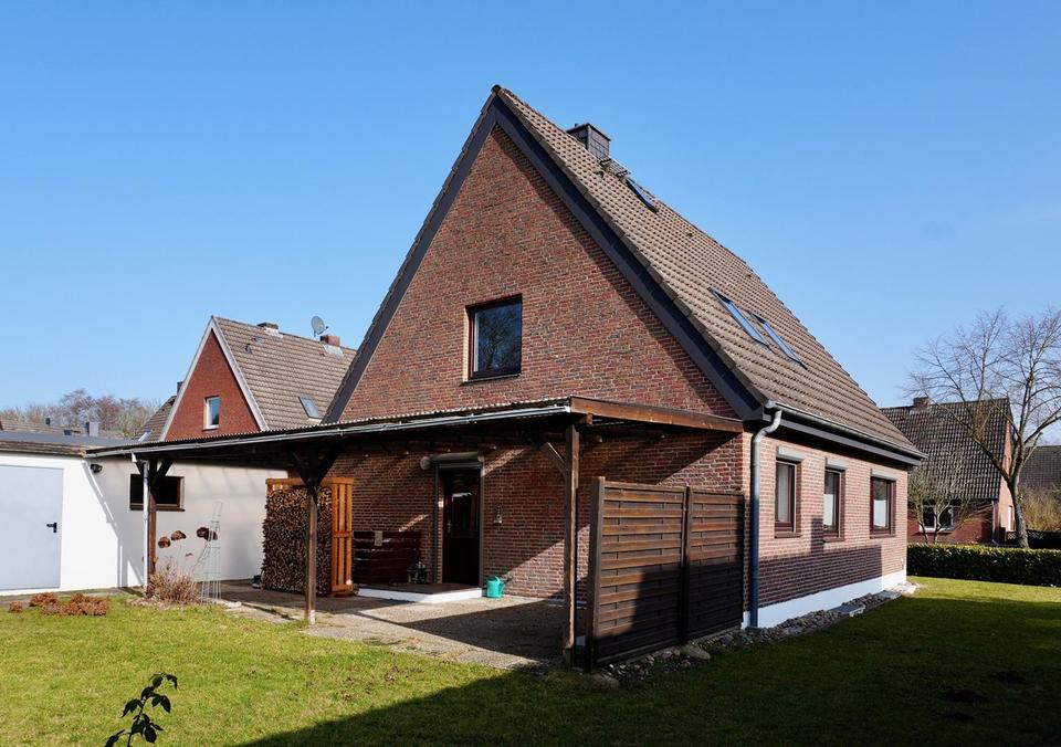 Bad Malente: Attraktives Einfamilienhaus in ruhiger und gefragter Lage – Bild 3