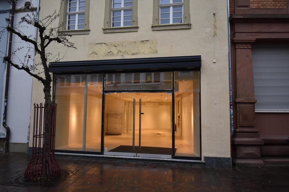 Vermietung einer attraktiven Gewerbefläche in zentraler Innenstadtlage -provisionsfrei-