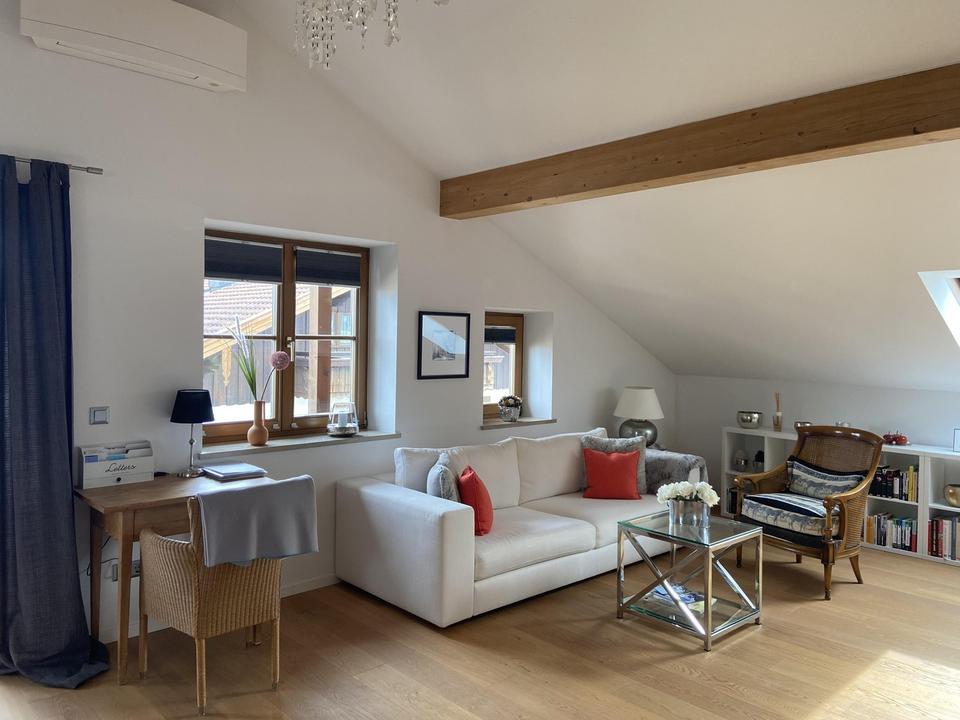 Sonnige 2-Zi.-Wohnung mit unverbaubarem Bergblick – zur freien Nutzung – Bild 3