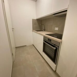 WG Zimmer in sanierter Wohnung