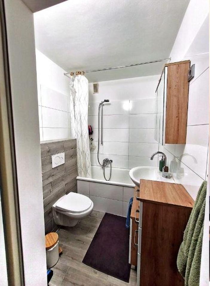 2-Zimmer-Wohnung mit Balkon u. guter Verkehrsanbindung – Bild 8