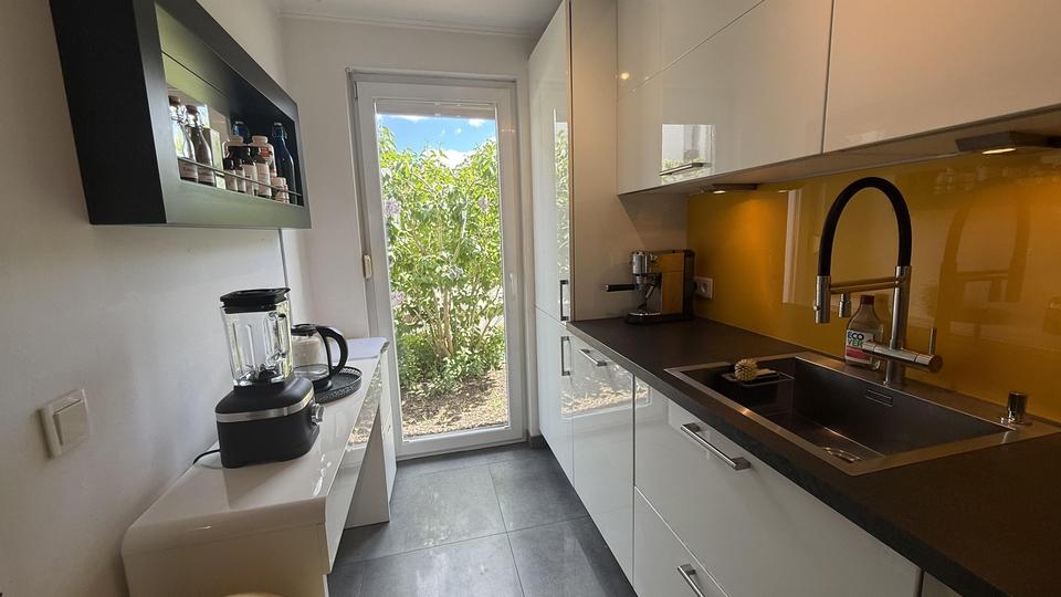 Zwischenmiete: Reihenhaus - Flair mit Garten, Office & Smarthome, all inclusive in Hamburg Nord – Bild 16