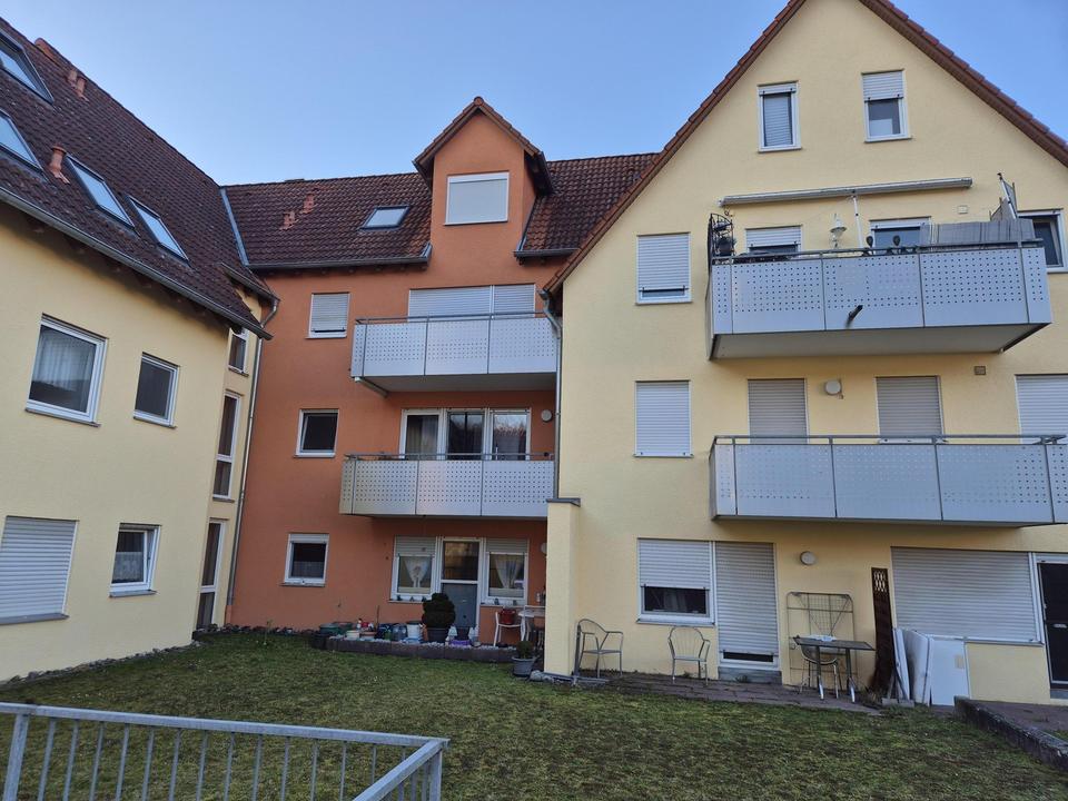 Moderne 2,5-Zimmer-Wohnung mit Balkon, TG-Stellplatz und bester Lage – Bild 9