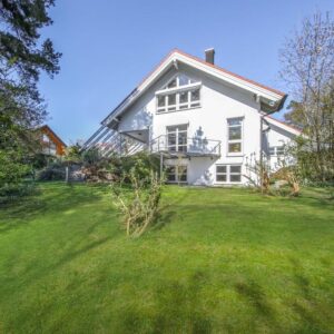 Kapellenberg. Traumhaus direkt am Landschaftsschutzgebiet