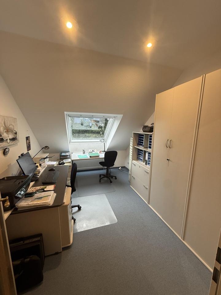 Großzügiges Einfamilienhaus mit Garten, Doppelgarage & vielseitigen Nutzungsmöglichkeiten – Bild 38