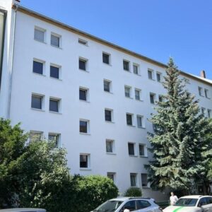 ruhige WG Zimmer, alles NEU , Top Lage